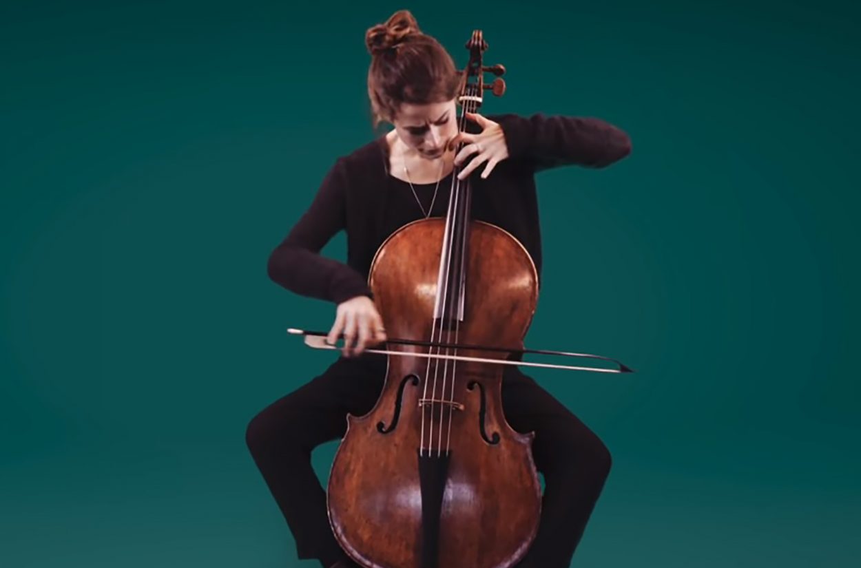 Our co-principal cello Luise Buchberger introduces the baroque cello