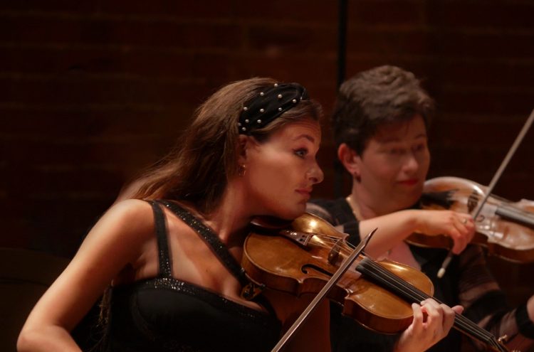 Double Act: Orchestra of the Age of Enlightenment premiers double-instrument solo concerto performances with Nicola Benedetti and Jonathan Cohen on OAE Player.